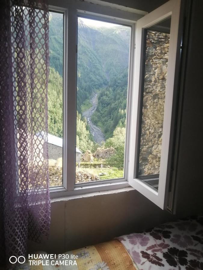 Sesili Guesthouse Adishi Luaran gambar