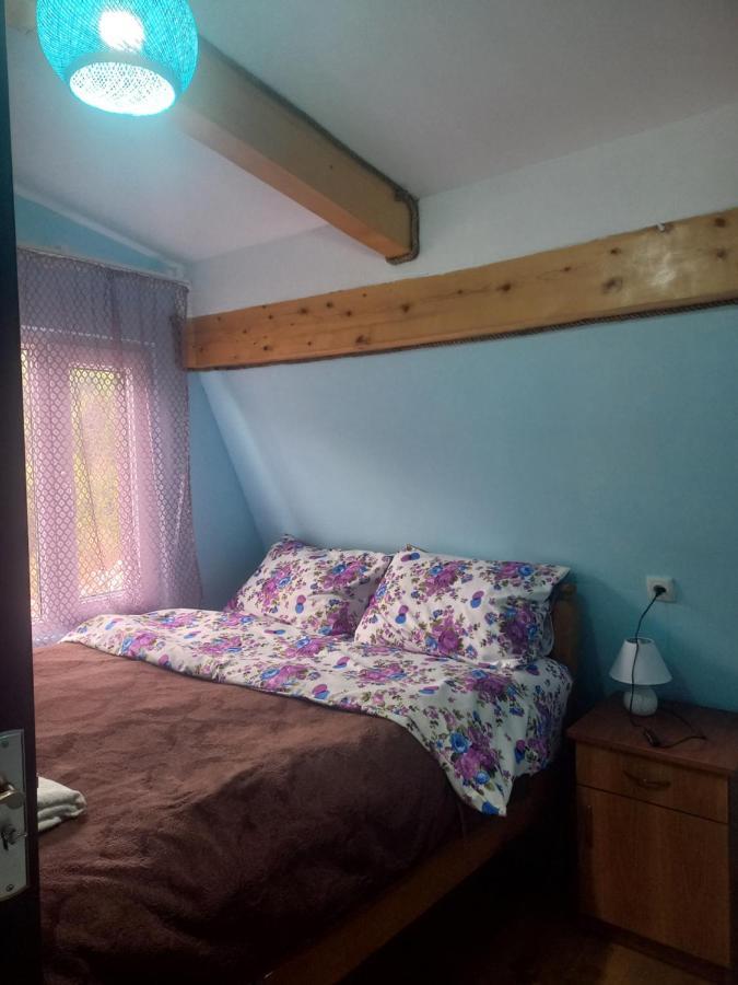 Sesili Guesthouse Adishi Luaran gambar