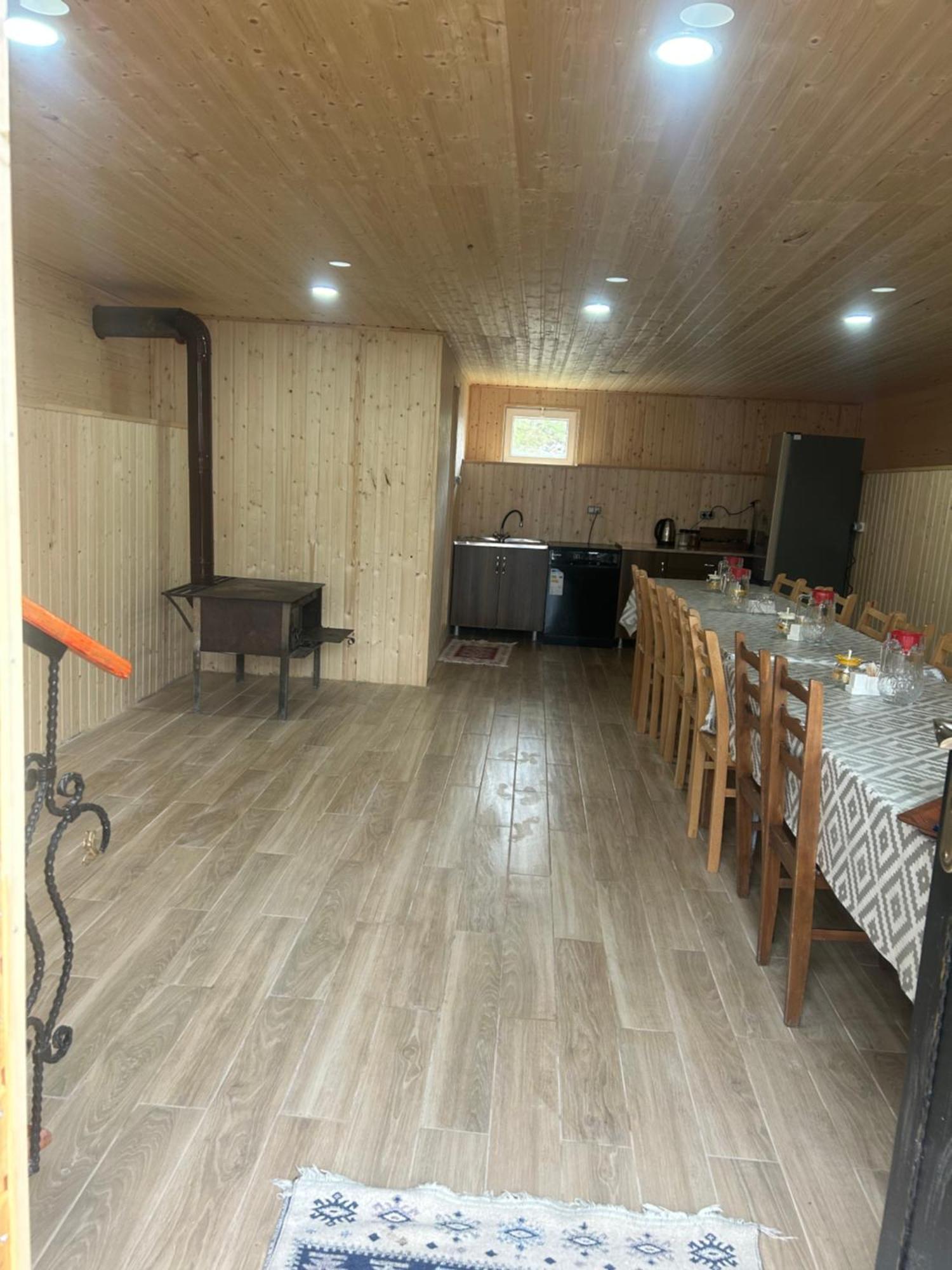 Sesili Guesthouse Adishi Luaran gambar